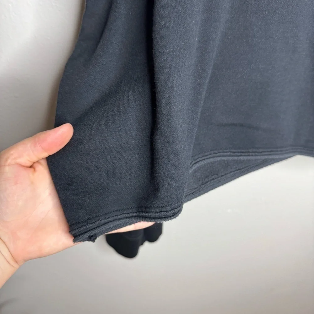 Nike Yoga Luxe Women's Cropped Fleece Hoodie in Black